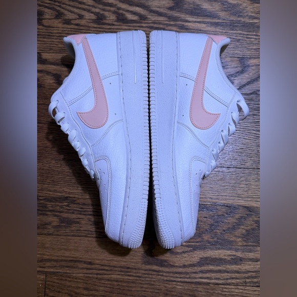 Nike Air Force 1 '07 Next Nature in white and pink size 12 - Picture 2 of 6